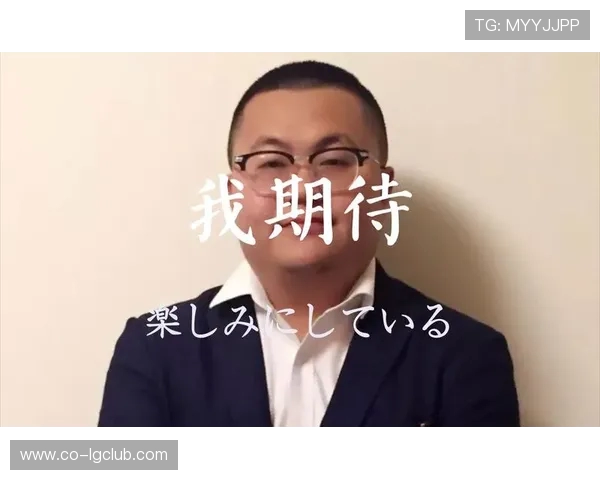 我期待的足球世界充满激情拼搏与团队荣耀的绿茵梦想 我期待的足球世界充满激情拼搏与团队荣耀的绿茵梦想