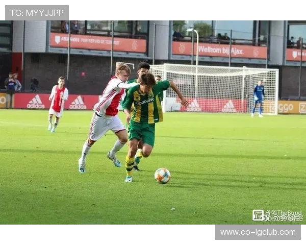 陈梦喆足球技术分析及其在国内外比赛中的表现与潜力探讨